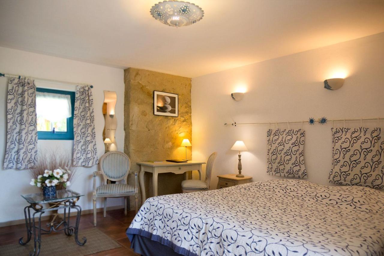 Logis Le Relais Du Bastidou Hotel Beaumarches Exterior photo