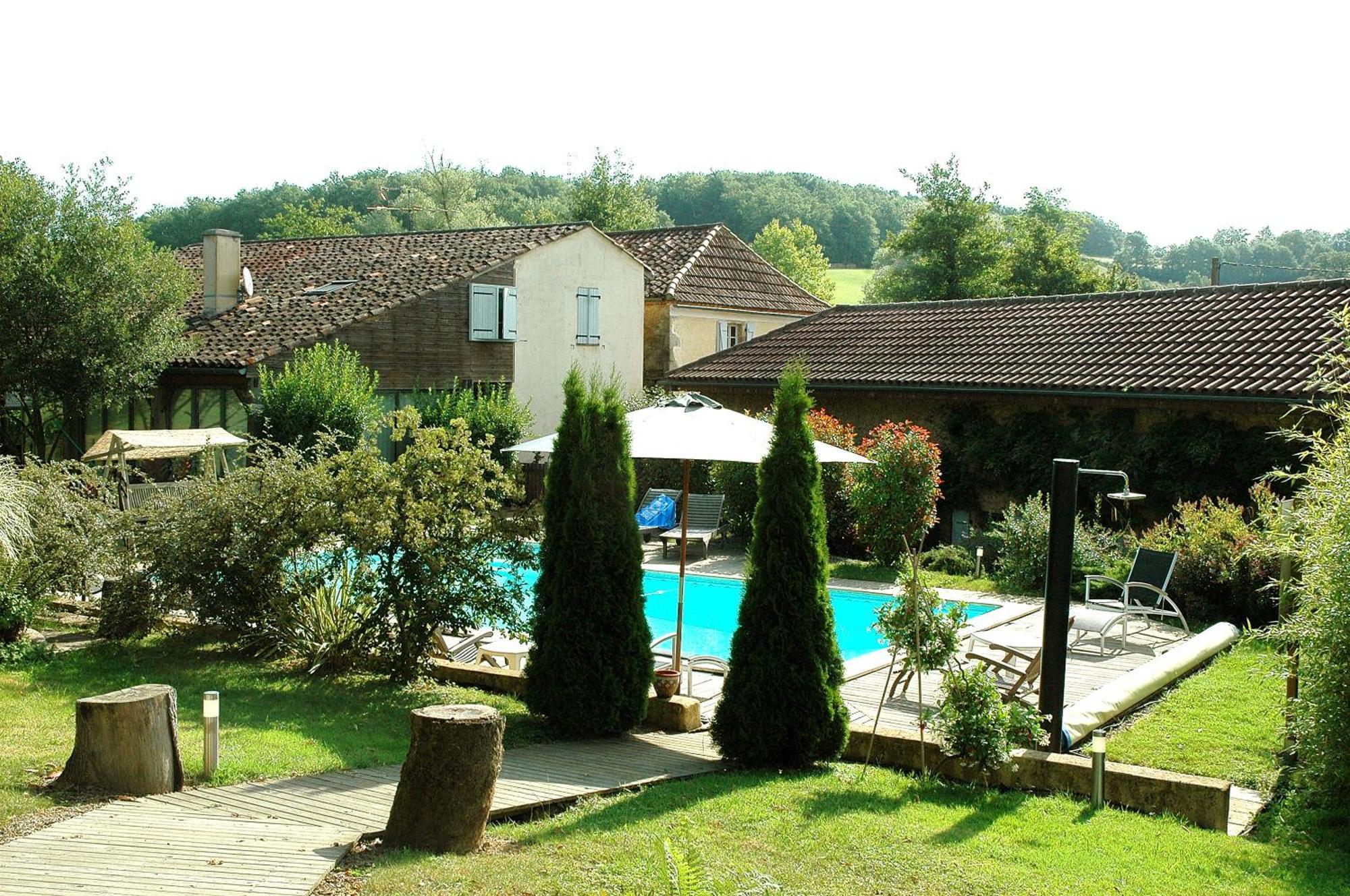 Logis Le Relais Du Bastidou Hotel Beaumarches Exterior photo